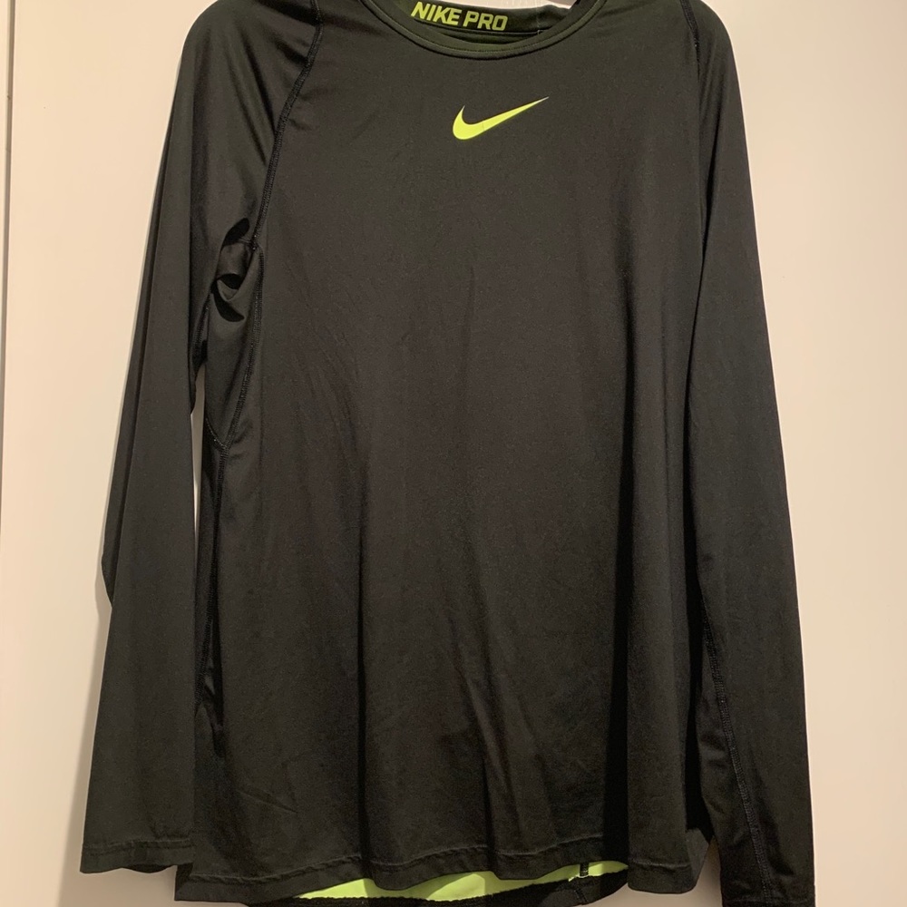 Nike Bundle - Picture 5 of 6